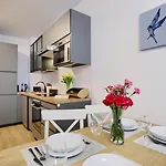 Appartement Art Baltic Z Basenem - By Royal Aparts *