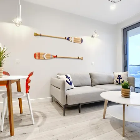 Art Baltic Z Basenem - By Royal Aparts