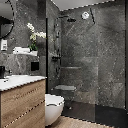 Art Baltic Z Basenem - By Royal Aparts アパート ミエルノ