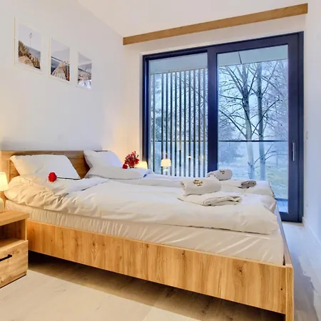 Art Baltic Z Basenem - By Royal Aparts アパート *