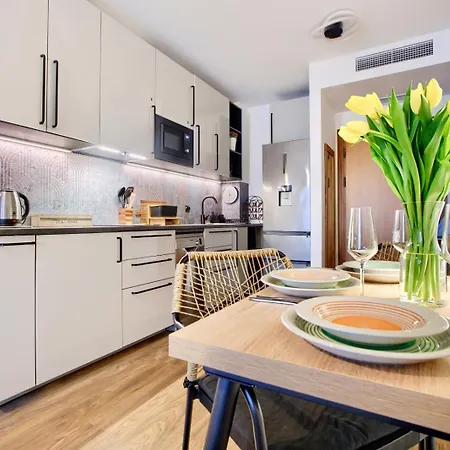 Art Baltic Z Basenem - By Royal Aparts アパート *