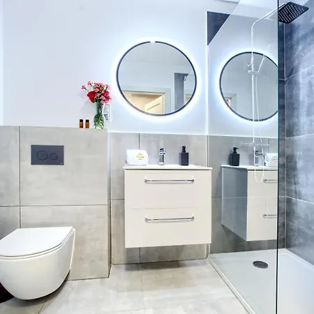 Art Baltic Z Basenem - By Royal Aparts