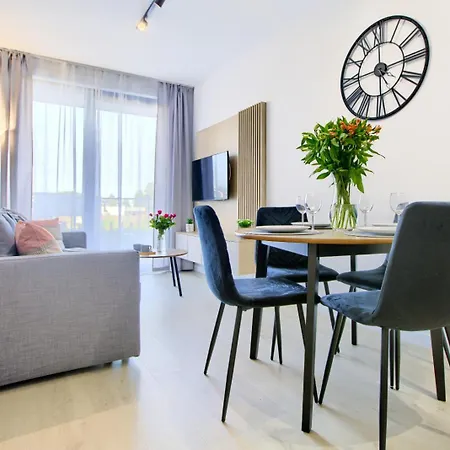 Art Baltic Z Basenem - By Royal Aparts Apartament