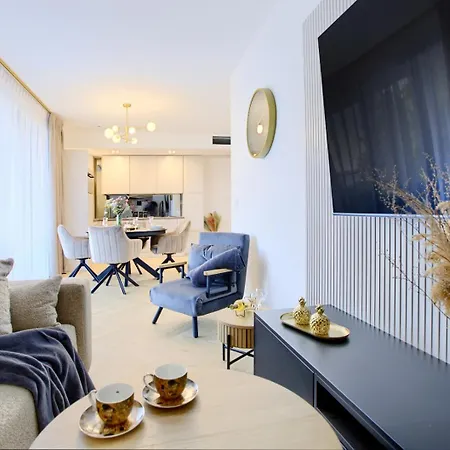 Art Baltic Z Basenem - By Royal Aparts Apartament